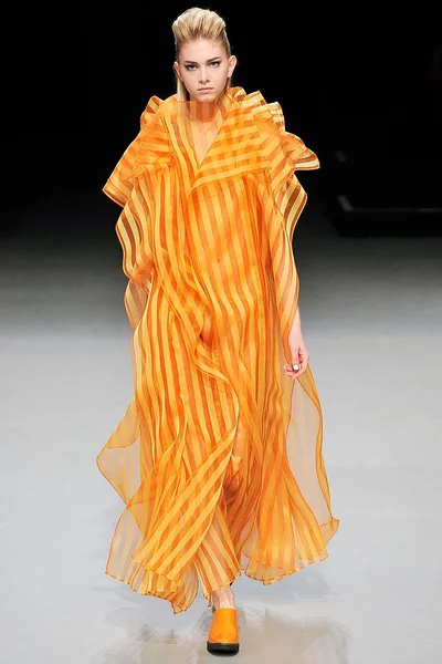 Look 47